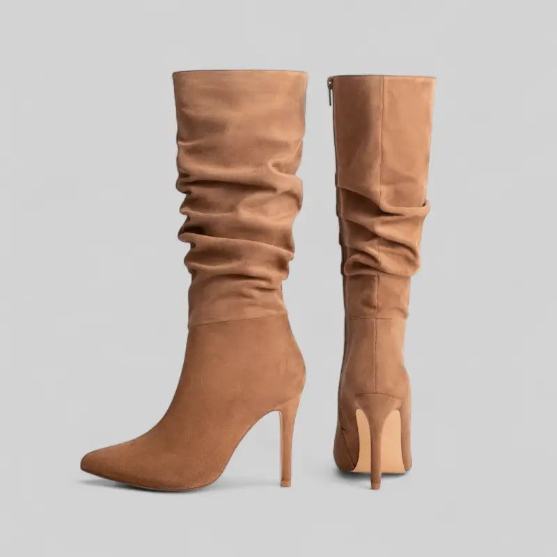 Bottes à talons aiguilles en suédine plissée pour femme