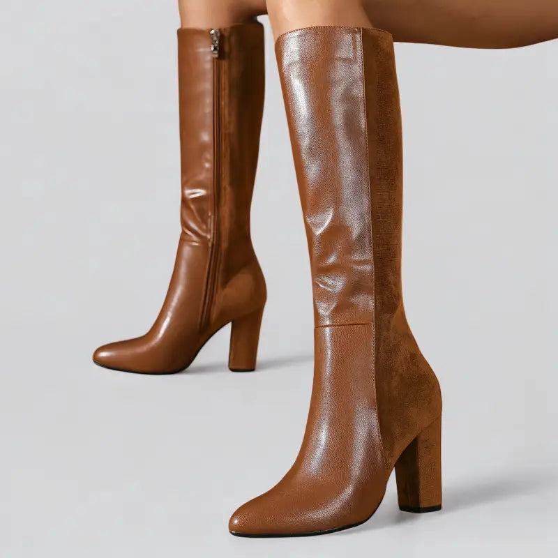 Bottes marron mi-hautes en bi-matière cuir et daim avec talons blocs fermeture éclair